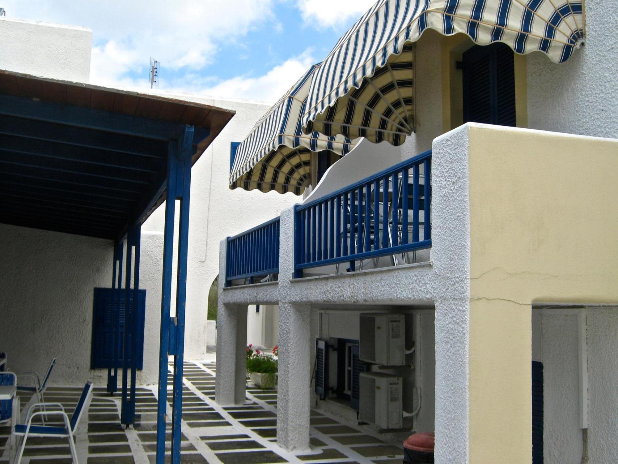 Damias Village Parikia  Ruang foto